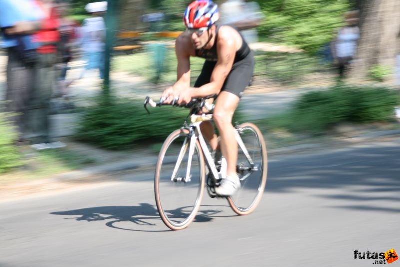 Margitszigeti Triatlon kerékpár margitszigeti triatlon kerekpározás 9744.jpg Kerékpár