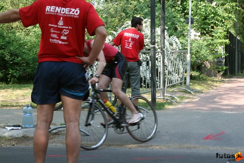 Margitszigeti Triatlon margitszigeti_triatlon_kerekparozas_9759.jpg margitszigeti_triatlon_kerekparozas_9759.jpg Margitszigeti Triatlon kerékpár margitszigeti triatlon kerekpározás 9759.jpg margitszigeti_triatlon_kerekparozas_9759.jpg