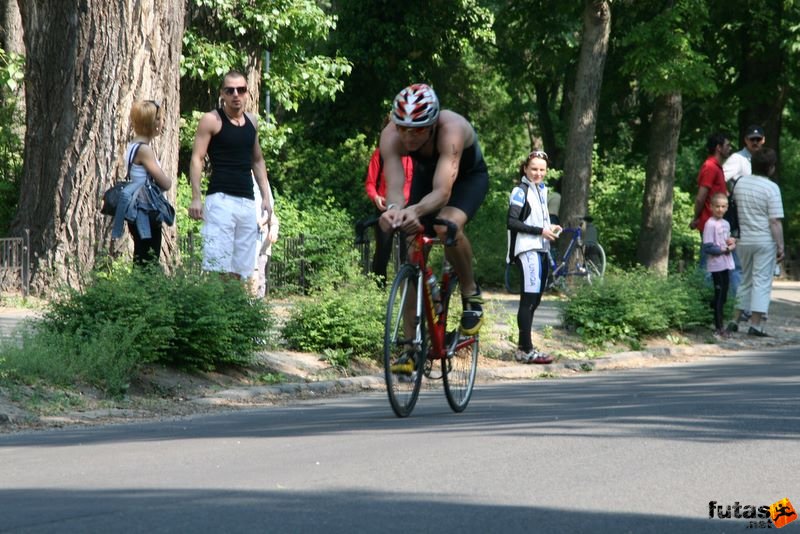 Margitszigeti Triatlon kerékpár margitszigeti triatlon kerekpározás 9766.jpg Tóth Zoltán