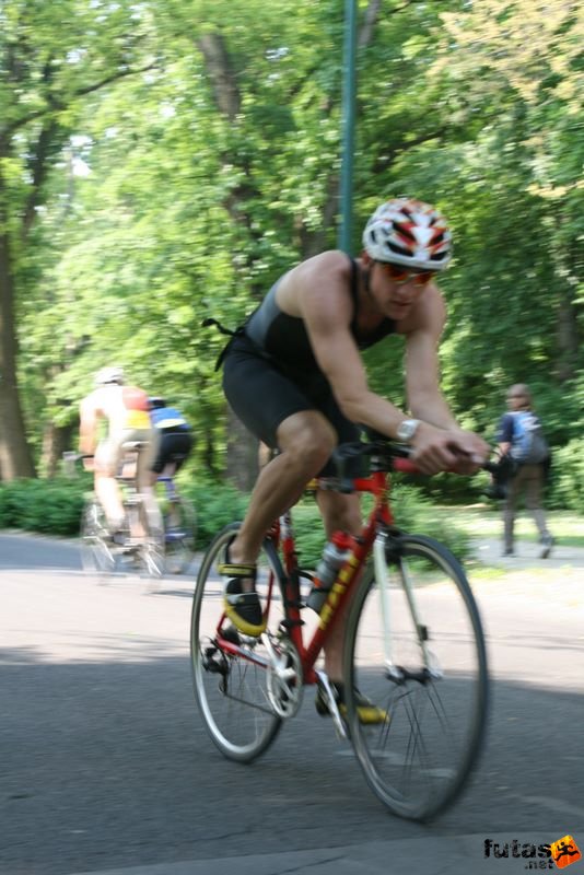 Margitszigeti Triatlon margitszigeti_triatlon_kerekparozas_9773.jpg margitszigeti_triatlon_kerekparozas_9773.jpg Margitszigeti Triatlon kerékpár margitszigeti triatlon kerekpározás 9773.jpg margitszigeti_triatlon_kerekparozas_9773.jpg