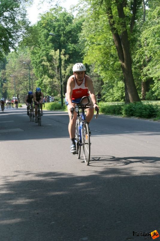 Margitszigeti Triatlon margitszigeti_triatlon_kerekparozas_9786.jpg margitszigeti_triatlon_kerekparozas_9786.jpg Margitszigeti Triatlon kerékpár margitszigeti triatlon kerekpározás 9786.jpg margitszigeti_triatlon_kerekparozas_9786.jpg