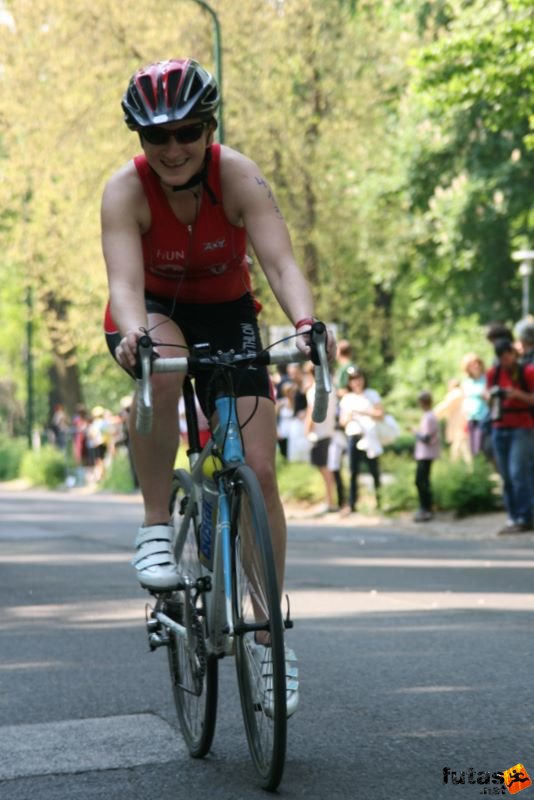 Margitszigeti Triatlon kerékpár margitszigeti triatlon kerekpározás 9788.jpg margitszigeti_triatlon_kerekparozas_9788.jpg