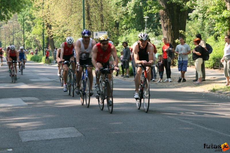 Margitszigeti Triatlon margitszigeti_triatlon_kerekparozas_9790.jpg margitszigeti_triatlon_kerekparozas_9790.jpg Margitszigeti Triatlon kerékpár margitszigeti triatlon kerekpározás 9790.jpg margitszigeti_triatlon_kerekparozas_9790.jpg