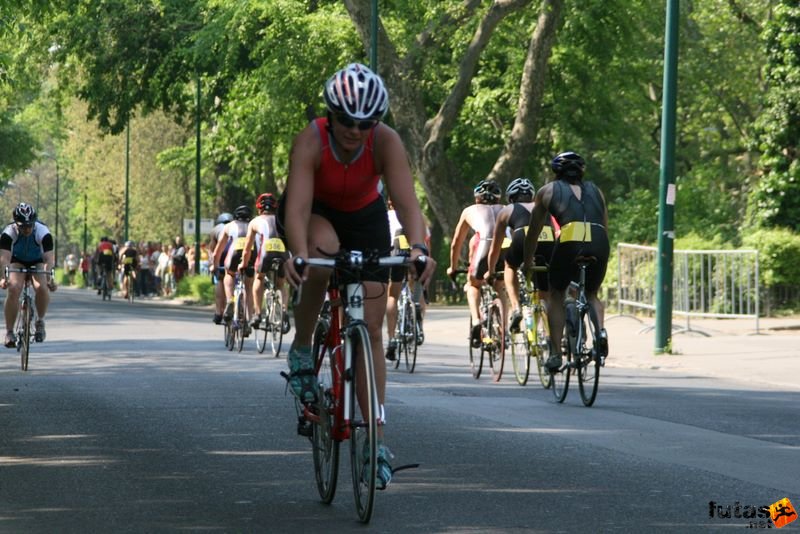 Margitszigeti Triatlon margitszigeti_triatlon_kerekparozas_9835.jpg margitszigeti_triatlon_kerekparozas_9835.jpg Margitszigeti Triatlon kerékpár margitszigeti triatlon kerekpározás 9835.jpg margitszigeti_triatlon_kerekparozas_9835.jpg