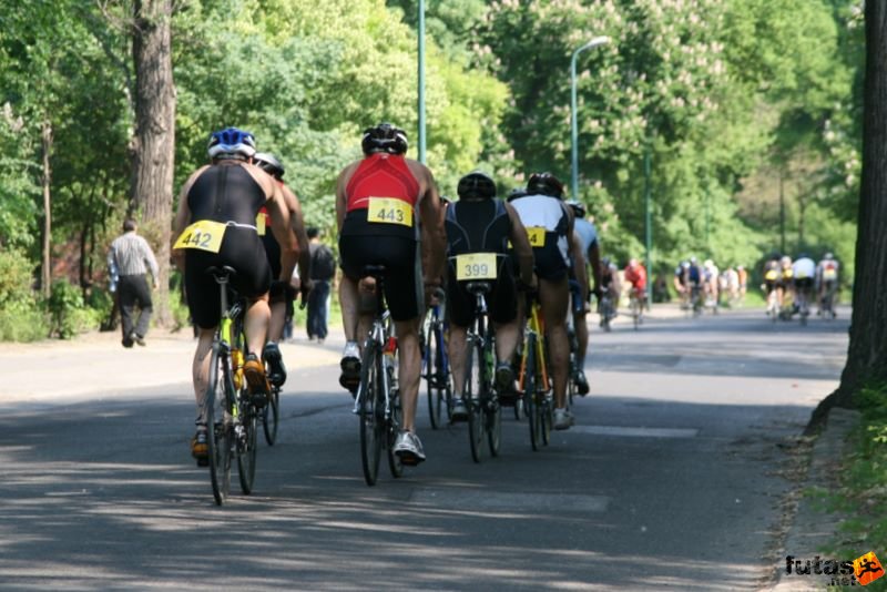 Margitszigeti Triatlon margitszigeti_triatlon_kerekparozas_9847.jpg margitszigeti_triatlon_kerekparozas_9847.jpg Margitszigeti Triatlon kerékpár margitszigeti triatlon kerekpározás 9847.jpg margitszigeti_triatlon_kerekparozas_9847.jpg