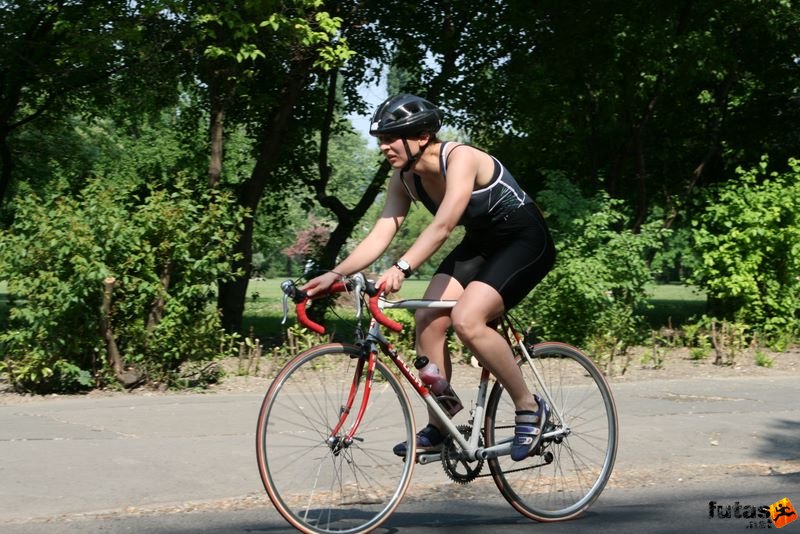 Margitszigeti Triatlon kerékpár margitszigeti triatlon kerekpározás 9850.jpg Icu