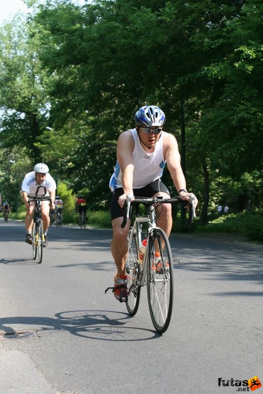 Margitszigeti Triatlon margitszigeti_triatlon_kerekparozas_9887.jpg margitszigeti_triatlon_kerekparozas_9887.jpg Margitszigeti Triatlon kerékpár margitszigeti triatlon kerekpározás 9887.jpg margitszigeti_triatlon_kerekparozas_9887.jpg