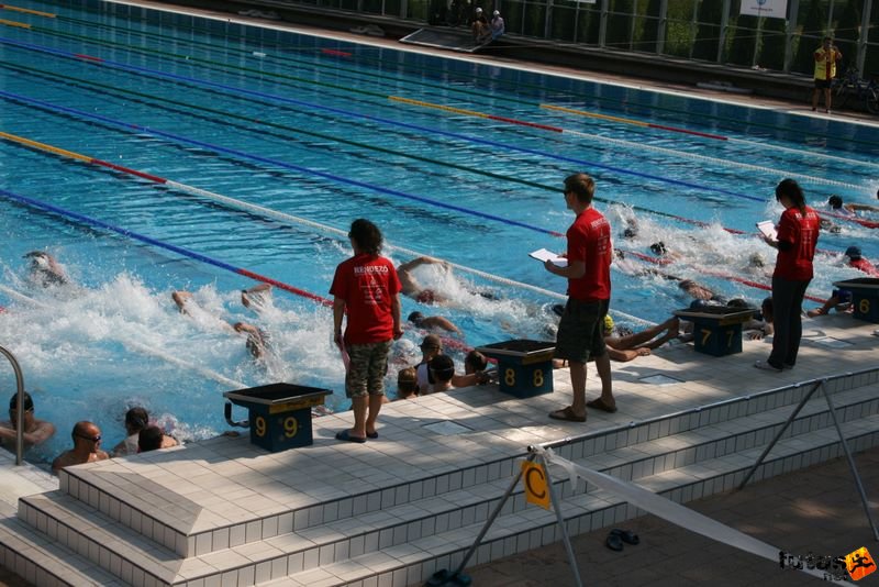 Margitszigeti Triatlon Úszás Széchy Tamás uszoda margitszigeti_triatlon_szechy_tamas__uszoda_9690.jpg margitszigeti_triatlon_szechy_tamas__uszoda_9690.jpg