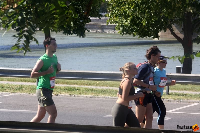 Nike félmaraton futás Budapest nike_halfmarathon_240.jpg nike_halfmarathon_240.jpg Nike félmaraton futás Budapest , Nike Half Marathon Budapest, nike_halfmarathon_240.jpg, nike_halfmarathon_240.jpg