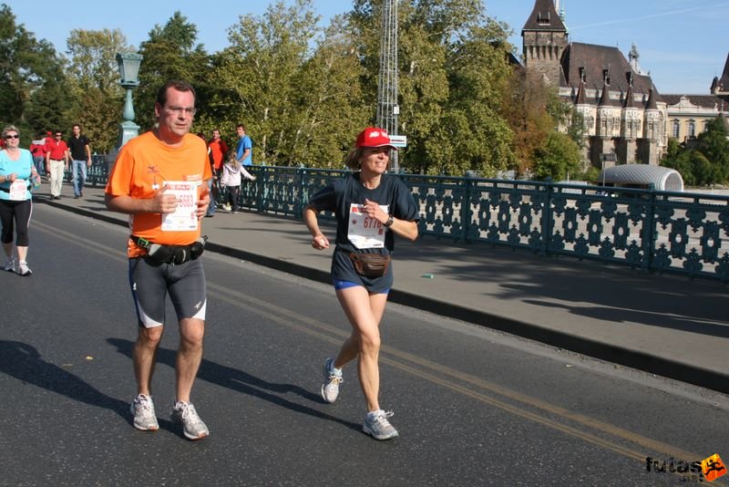 Spar Budapest Marathon 2009 Krachler Johannes, Bad Voslau, Spar Budapest Marathon in Hungary Spar Budapest Marathon finish 2009, Krachler Johannes, Bad Voslau,