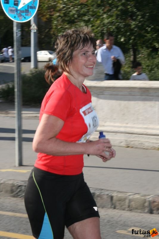 Spar Budapest Marathon 2009 spar_budapest_marathon_4782.jpg Spar Budapest Marathon in Hungary Spar Budapest Marathon finish 2009, spar_budapest_marathon_4782.jpg