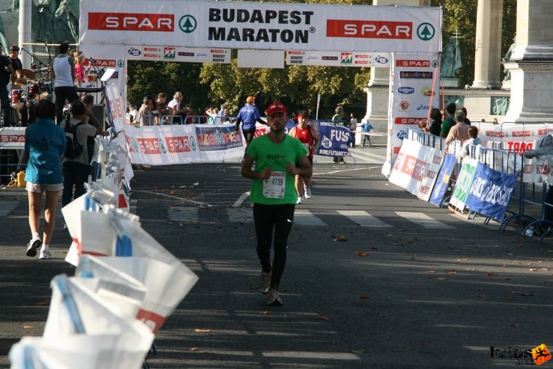 Spar Budapest Marathon 2009 Würfl Benjamin, Bratislava Spar Budapest Marathon in Hungary Spar Budapest Marathon finish 2009, Würfl Benjamin, Bratislava