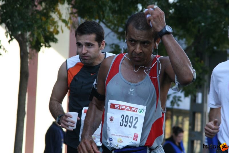 Spar Budapest Maraton 2009 Kunajarusdeth Prasert, Thailand Chiangmai Spar Budapest Marathon, Run in Hungary Spar Budapest Marathon Hungary 2009, Kunajarusdeth Prasert, Thailand Chiangmai