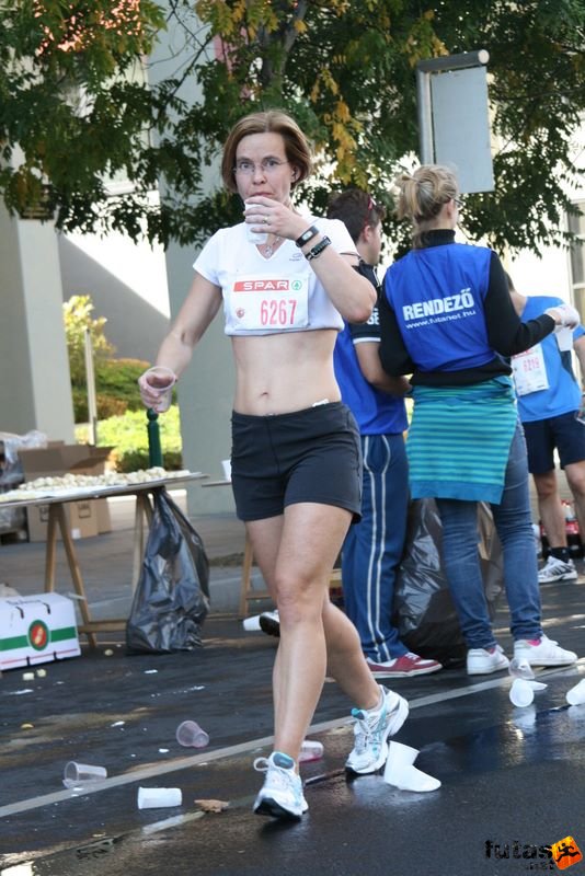 Spar Budapest Maraton 2009 Adamkovich Nóra dr., szegedi Nike Futóklub Spar Budapest Marathon, Run in Hungary Spar Budapest Marathon Hungary 2009, Adamkovich Nóra dr., szegedi Nike Futóklub