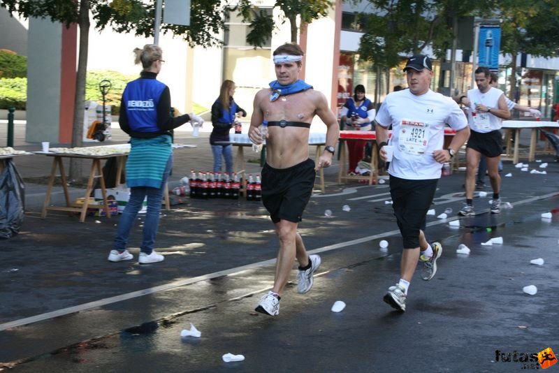 Spar Budapest Maraton 2009 Pöntinen Lauri 24 Spar Budapest Maraton futóverseny 2009, Pöntinen Lauri