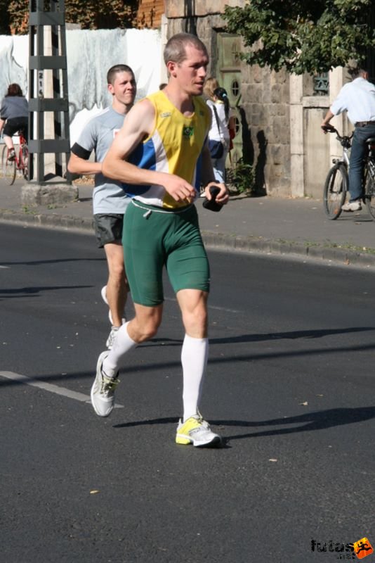 Spar Budapest Maraton 2009 spar_budapest_marathon_4247.jpg Spar Budapest Marathon, Run in Hungary Spar Budapest Marathon Hungary 2009, spar_budapest_marathon_4247.jpg