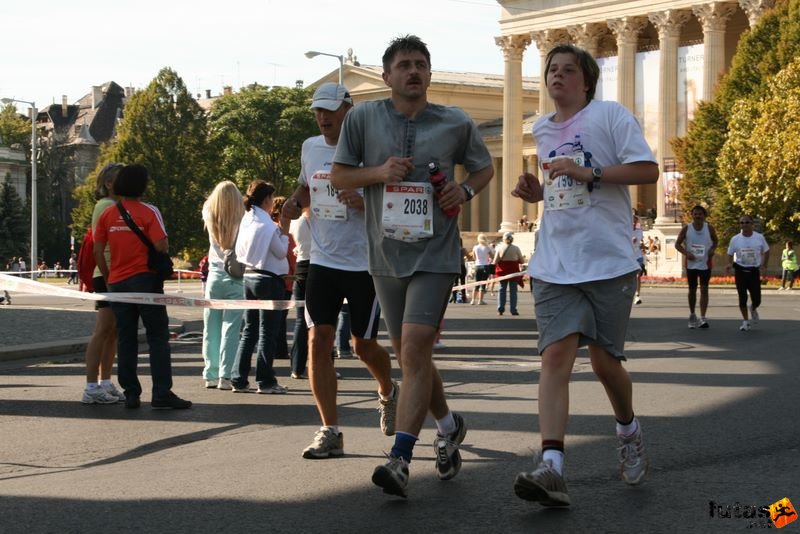 Spar Budapest Maraton 2009 Sári József Spar Budapest Marathon, Run in Hungary Spar Budapest Marathon Hungary 2009, Sári József