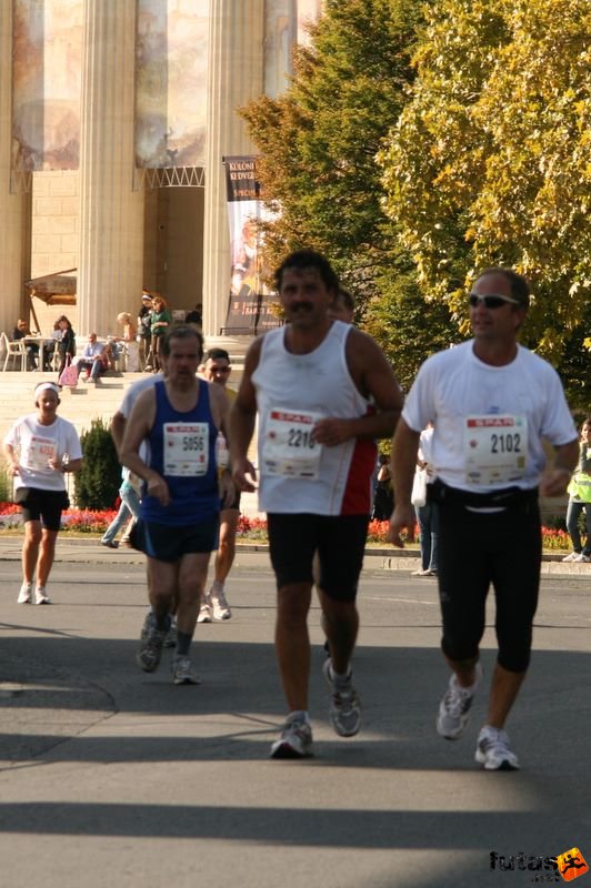 Spar Budapest Maraton 2009 Benkő Gábor, Vogl Péter Spar Budapest Marathon, Run in Hungary Spar Budapest Marathon Hungary 2009, Benkő Gábor, Vogl Péter