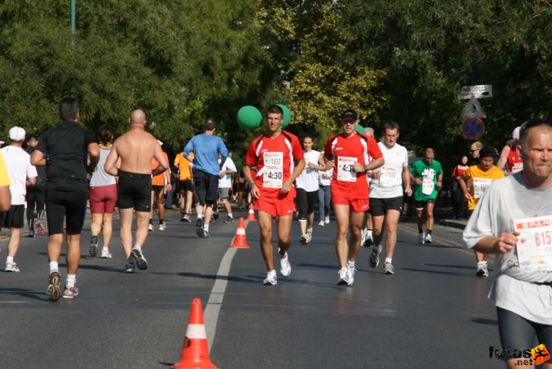 Spar Budapest Maraton futás 2009 marton iramfutók Spar Budapest Maraton futás 2009, marton iramfutók