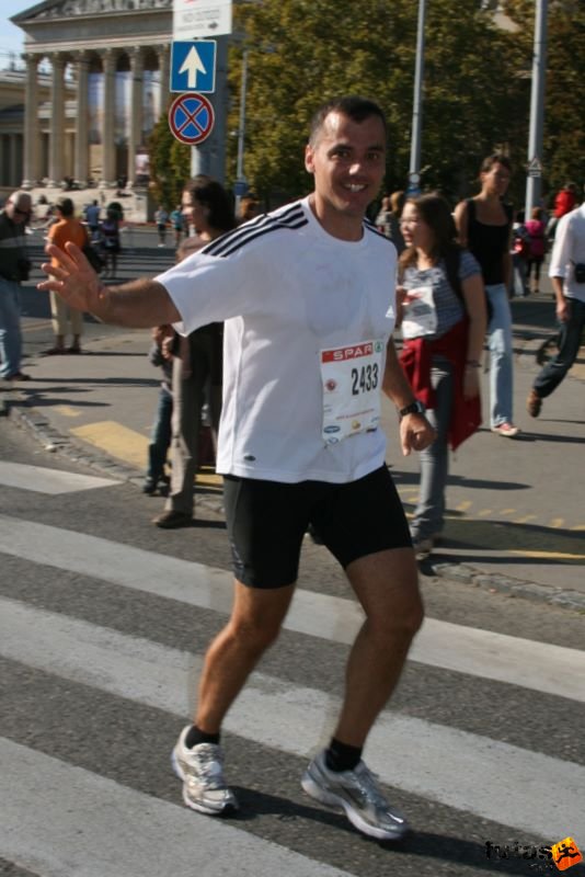 Spar Budapest Maraton futás 2009 Macsus Zoltán, Nudlik SE Spar Budapest Maraton futás 2009, Macsus Zoltán, Nudlik SE