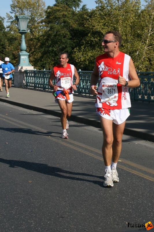 Spar Budapest Maraton futás 2009 Canocchi Alessandro, Firenze Spar Budapest Maraton futás 2009, Canocchi Alessandro, Firenze