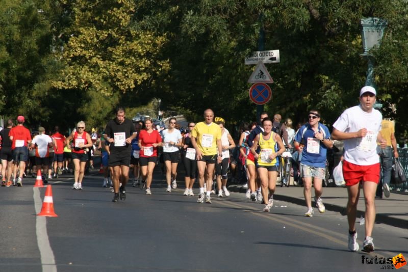 Spar Budapest Maraton futás 2009, Zemplényi Antal Tamás