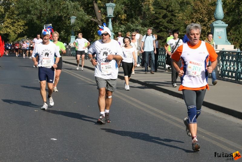 Spar Budapest Maraton futás 2009 Tokaji Károly, Gáti Levente Spar Budapest Maraton futás 2009, Tokaji Károly, Gáti Levente