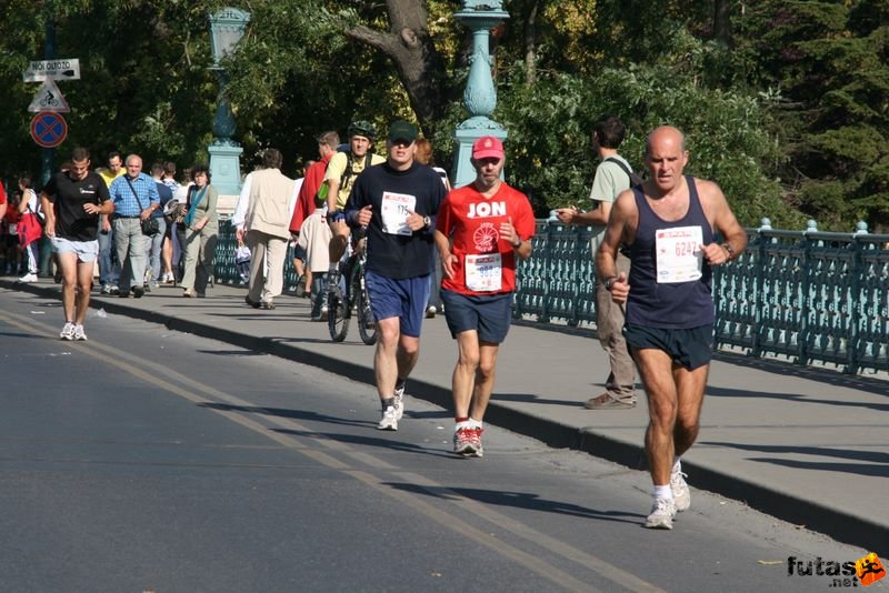 Spar Budapest Maraton futás 2009, Szikla Áron