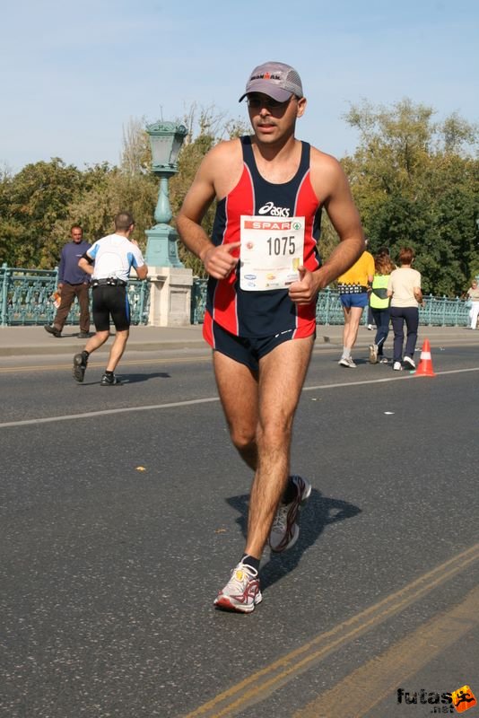 Spar Budapest Maraton futás 2009, Tóth István, Százhalombatta