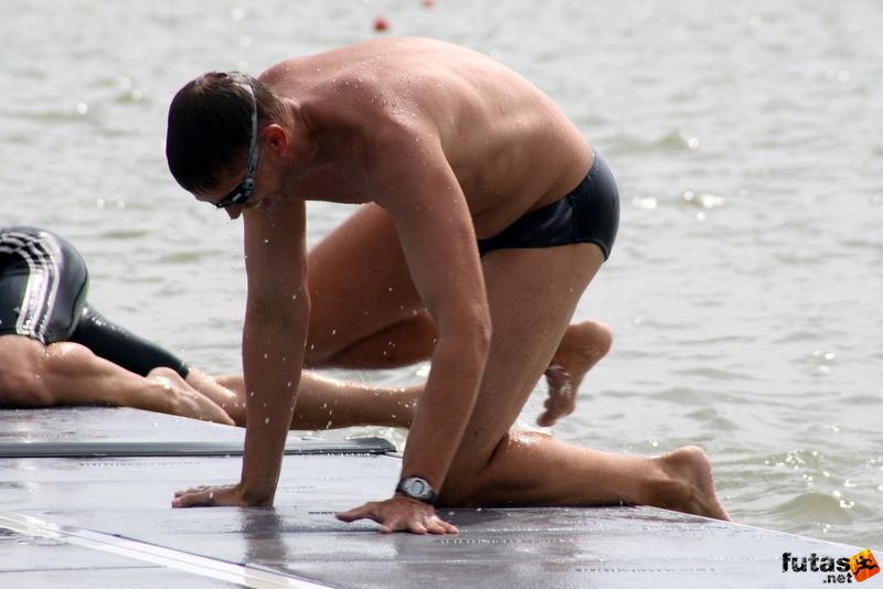 Szeged Csavarker Triatlon Sprint, szeged_csavarker_triatlon_151.jpg, kievickélésa  vízből