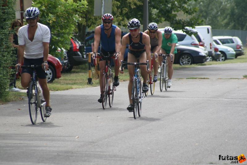 Szeged Csavarker Triatlon Sprint, szeged_csavarker_triatlon_178.jpg, triatlon kerékpárosok