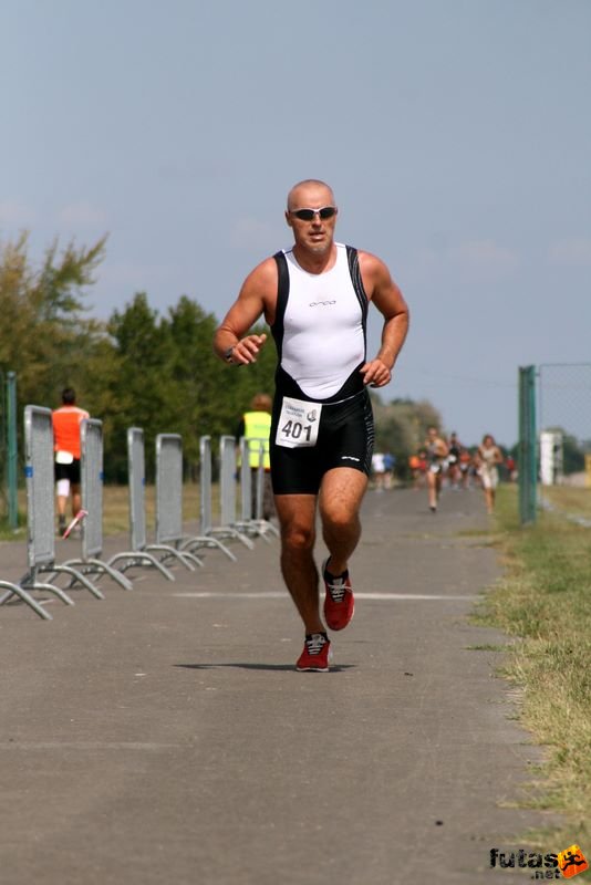 Szeged Csavarker Triatlon szeged_csavarker_triatlon_269.jpg Szeged triatlon futás Szeged Csavarker Triatlon Sprint, szeged_csavarker_triatlon_269.jpg, Szeged triatlon futás