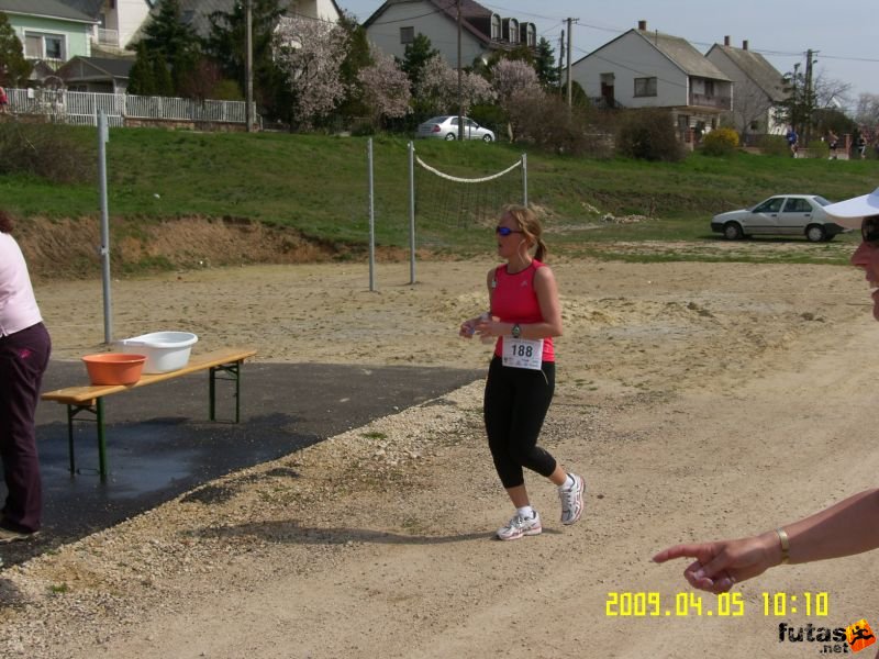 Tókerülő Futás tokerulo_futas_072.jpg tokerulo_futas_072 futók