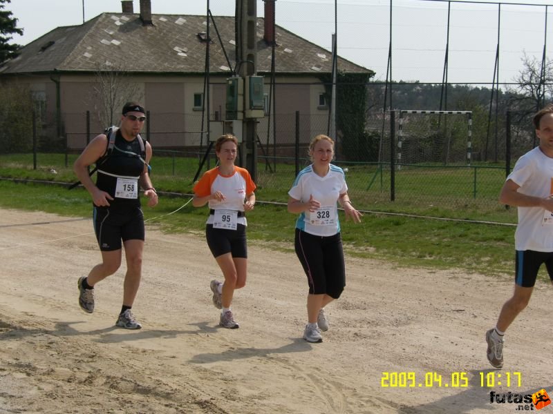 Tókerülő Futás tokerulo_futas_102.jpg tokerulo_futas_102 futók