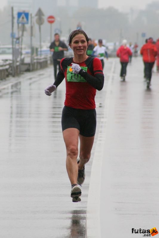 Benkó  Gabriella, Tudás Útja Félmaraton Futóverseny, Half Marathon, 