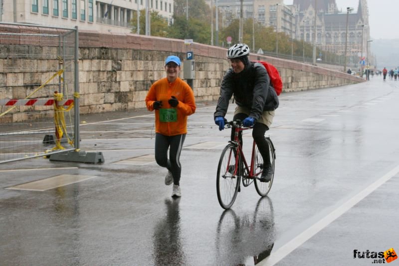 Tudás Útja Félmaraton tudas_utja_felmaraton_545.jpg Tudás Útja Félmaraton Futóverseny, Half Marathon, tudas_utja_felmaraton_545.jpg
