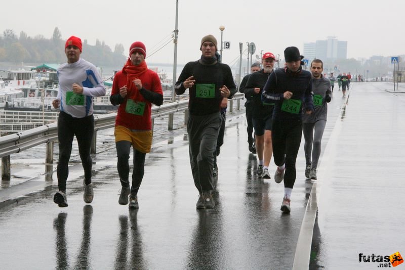 Tudás Útja Félmaraton tudas_utja_felmaraton_681.jpg Tudás Útja Félmaraton Futóverseny, Half Marathon, tudas_utja_felmaraton_681.jpg