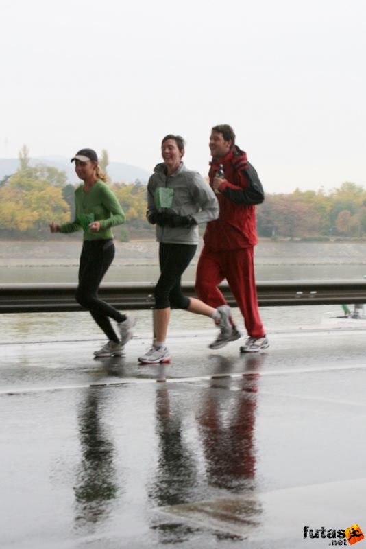 Tudás Útja Félmaraton tudas_utja_felmaraton_700.jpg Tudás Útja Félmaraton Futóverseny, Half Marathon, tudas_utja_felmaraton_700.jpg