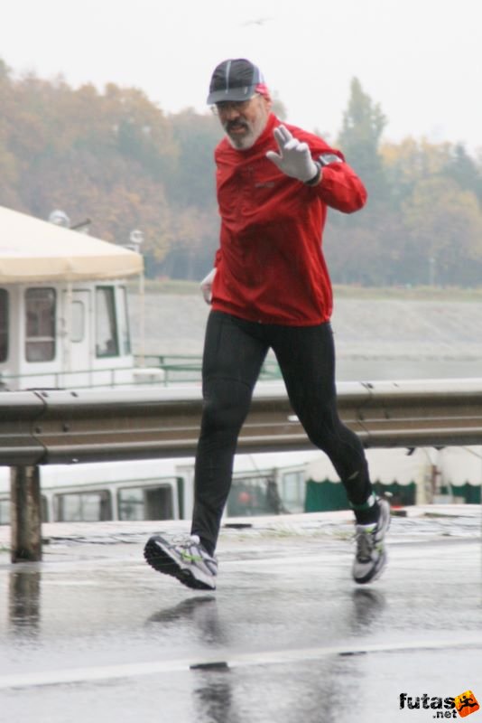 Tudás Útja Félmaraton tudas_utja_felmaraton_702.jpg Tudás Útja Félmaraton Futóverseny, Half Marathon, tudas_utja_felmaraton_702.jpg