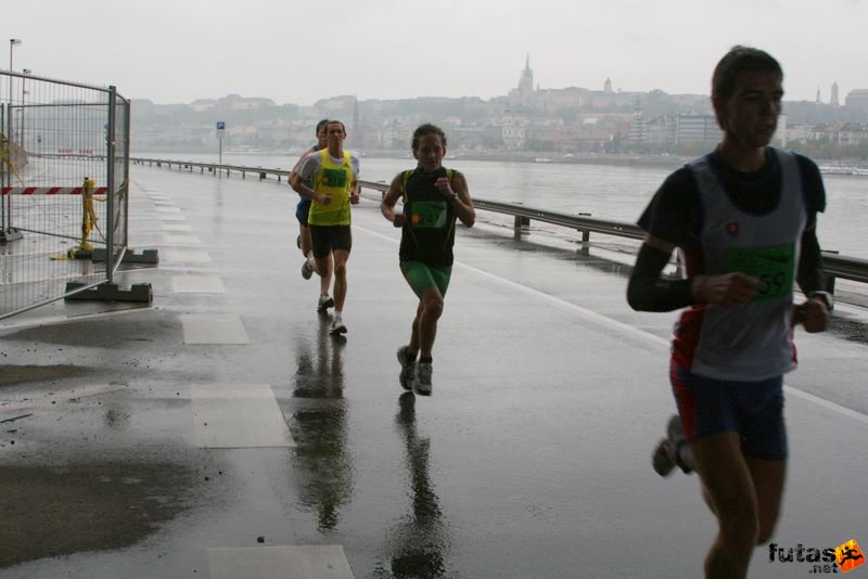 Tudás Útja Félmaraton tudas_utja_felmaraton_325.jpg Tudás Útja Félmaraton Futóverseny Budapest, tudas_utja_felmaraton_325.jpg