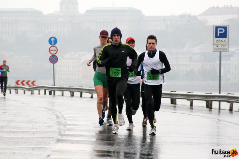 Tudás Útja Félmaraton tudas_utja_felmaraton_343.jpg Tudás Útja Félmaraton Futóverseny Budapest, tudas_utja_felmaraton_343.jpg