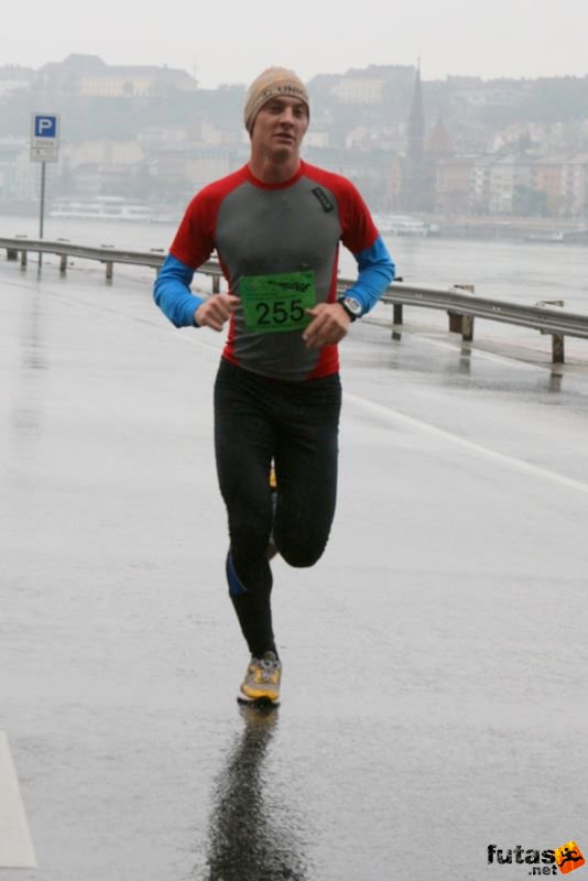 Tudás Útja Félmaraton tudas_utja_felmaraton_350.jpg Tudás Útja Félmaraton Futóverseny Budapest, tudas_utja_felmaraton_350.jpg