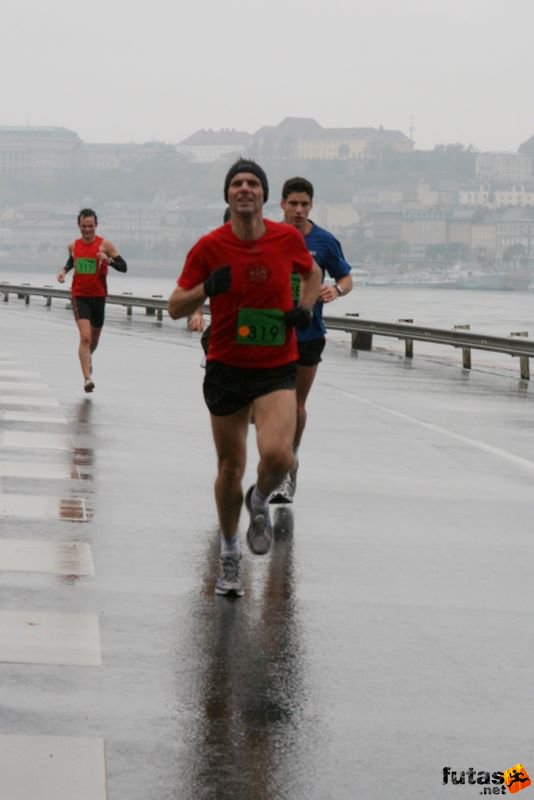 Tudás Útja Félmaraton tudas_utja_felmaraton_367.jpg Tudás Útja Félmaraton Futóverseny Budapest, tudas_utja_felmaraton_367.jpg