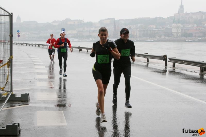 Tudás Útja Félmaraton tudas_utja_felmaraton_404.jpg Tudás Útja Félmaraton Futóverseny Budapest, tudas_utja_felmaraton_404.jpg