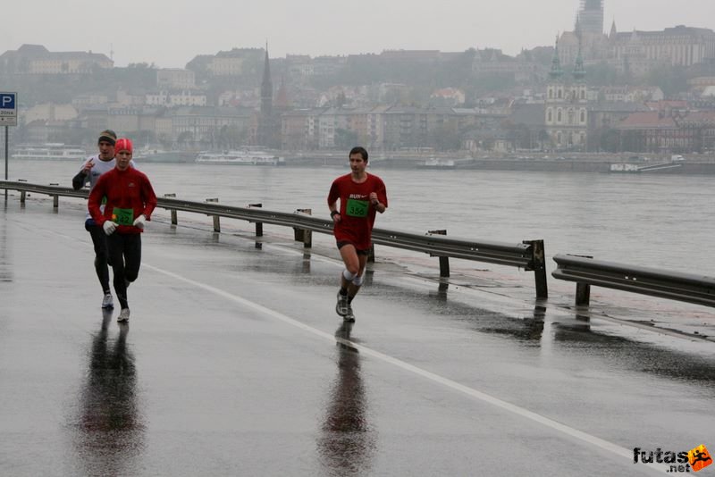 Tudás Útja Félmaraton tudas_utja_felmaraton_415.jpg Tudás Útja Félmaraton Futóverseny Budapest, tudas_utja_felmaraton_415.jpg