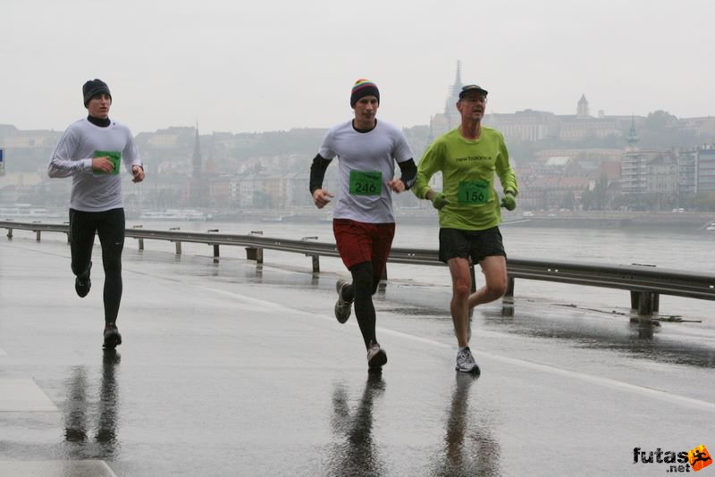 Tudás Útja Félmaraton tudas_utja_felmaraton_423.jpg Tudás Útja Félmaraton Futóverseny Budapest, tudas_utja_felmaraton_423.jpg