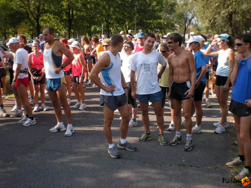 Velencei-tó kör futás velencei_to_kor_futas_2418.jpg Velencei-tó kör futás, velencei_to_kor_futas_2418.jpg