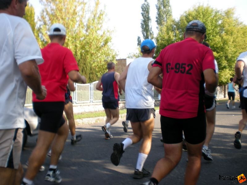 Velencei-tó kör futás velencei_to_kor_futas_2425.jpg Velencei-tó kör futás, velencei_to_kor_futas_2425.jpg