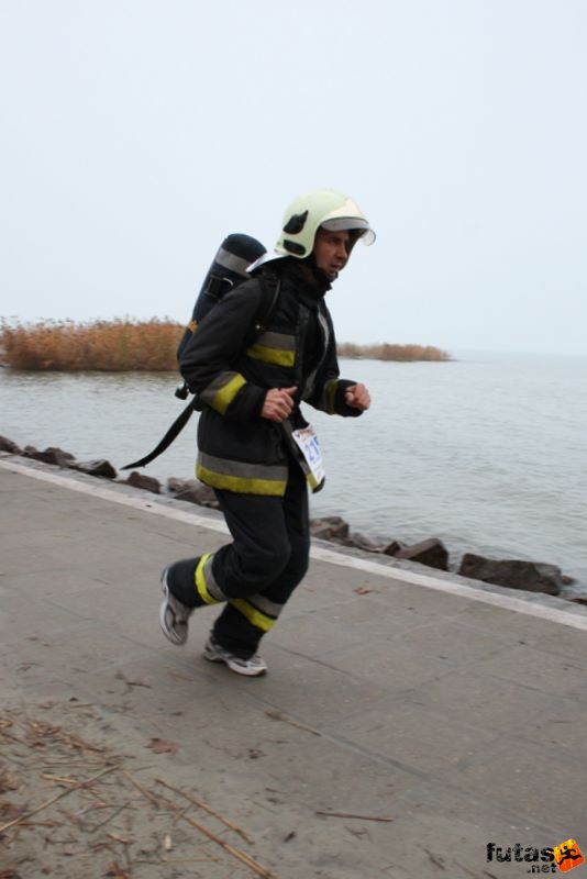 Balaton Félmaraton Balaton Maraton, tűzoltó futás a félmaraton távon (kemény!!!)
