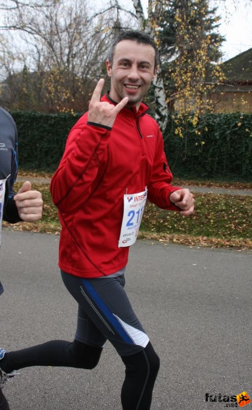 Balaton Félmaraton Balaton Maraton futóverseny, Virág András